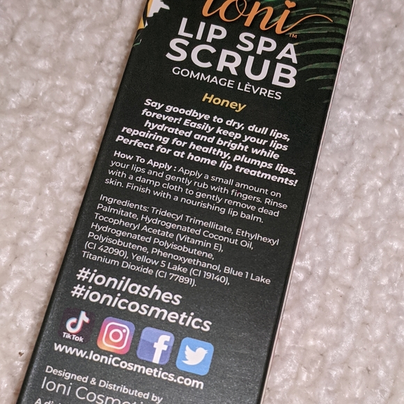NEW! Ioni Honey Scented Lip Scrub - Picture 4 of 5